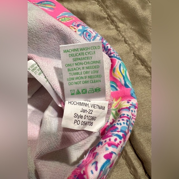 Lilly Pulitzer cover up - Picture 10 of 10